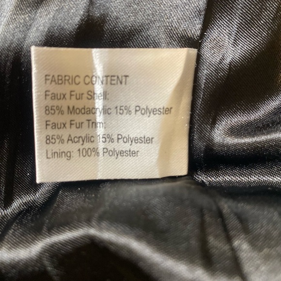 Gallery Black Teddy Jacket - Picture 5 of 5